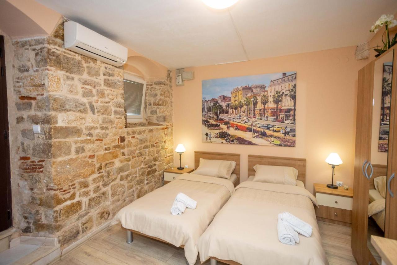 Ferienwohnung Splitska Kala Exterior foto